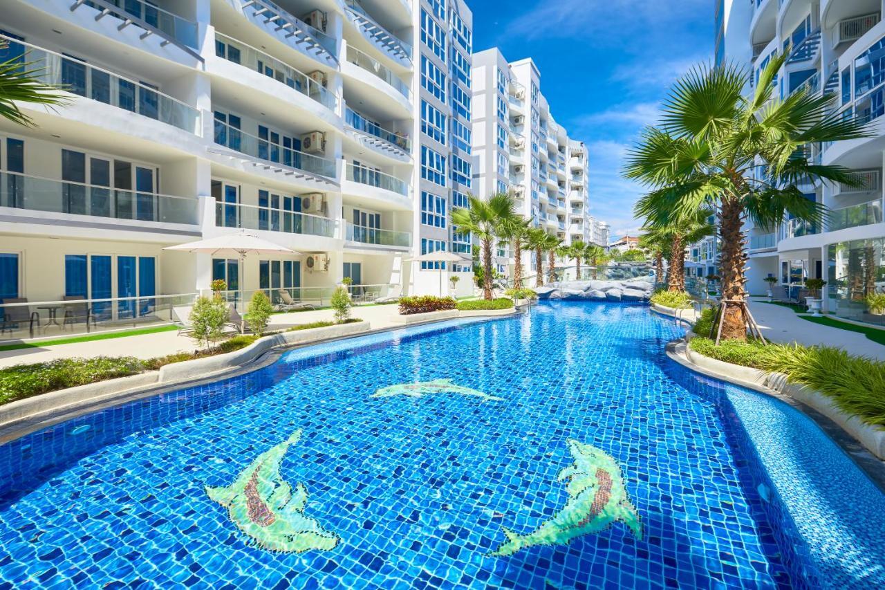 Grand Avenue By Fantasea Beach Pattaya Esterno foto