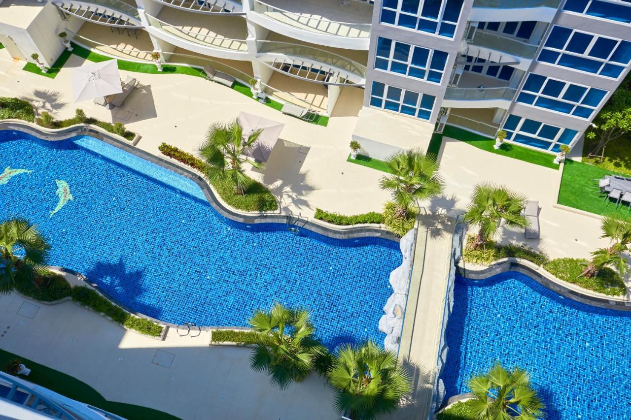 Grand Avenue By Fantasea Beach Pattaya Esterno foto