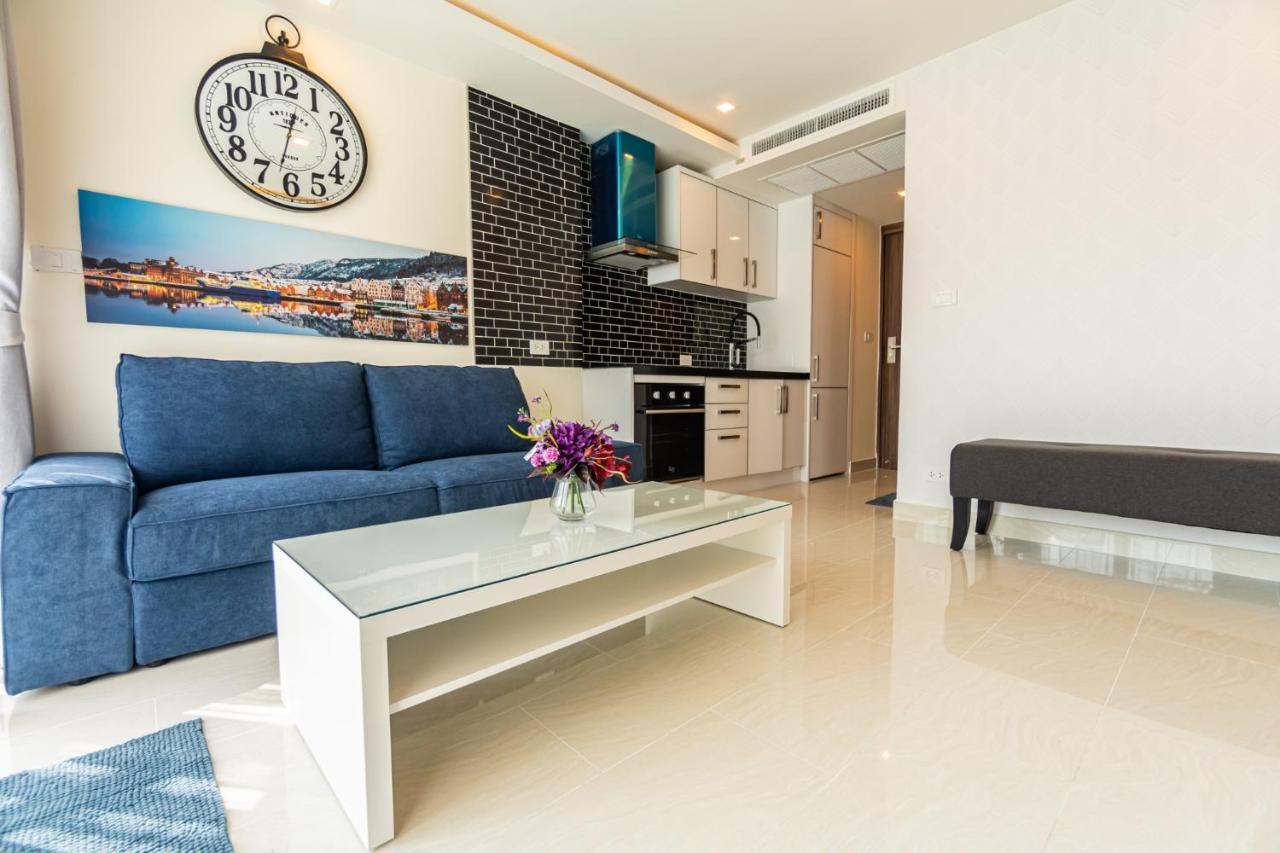 Grand Avenue By Fantasea Beach Pattaya Esterno foto